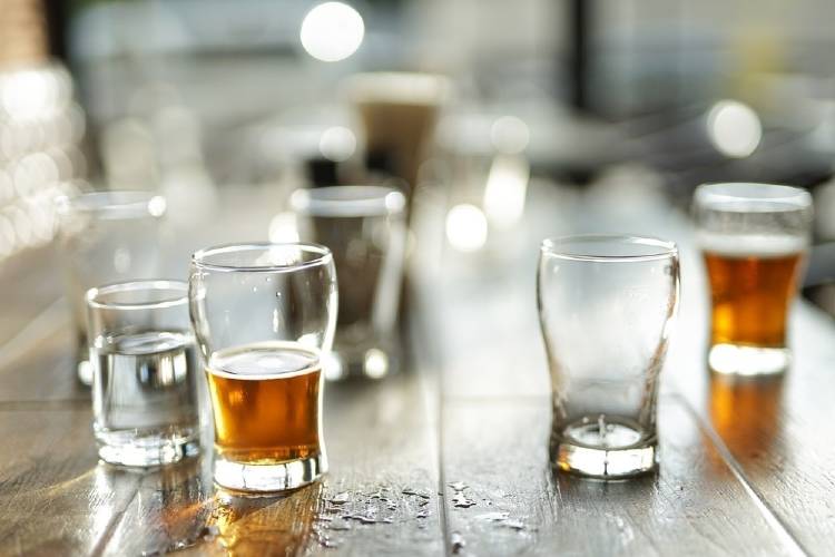 6 cosas sobre la resaca y el alcohol que creías ciertas y no lo son