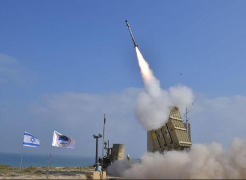 Cómo funciona la Cúpula de Hierro israelí, el sistema antimisiles más efectivo d