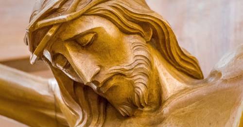 Arqueólogos dicen haber encontrado los fragmentos de la cruz de Jesús