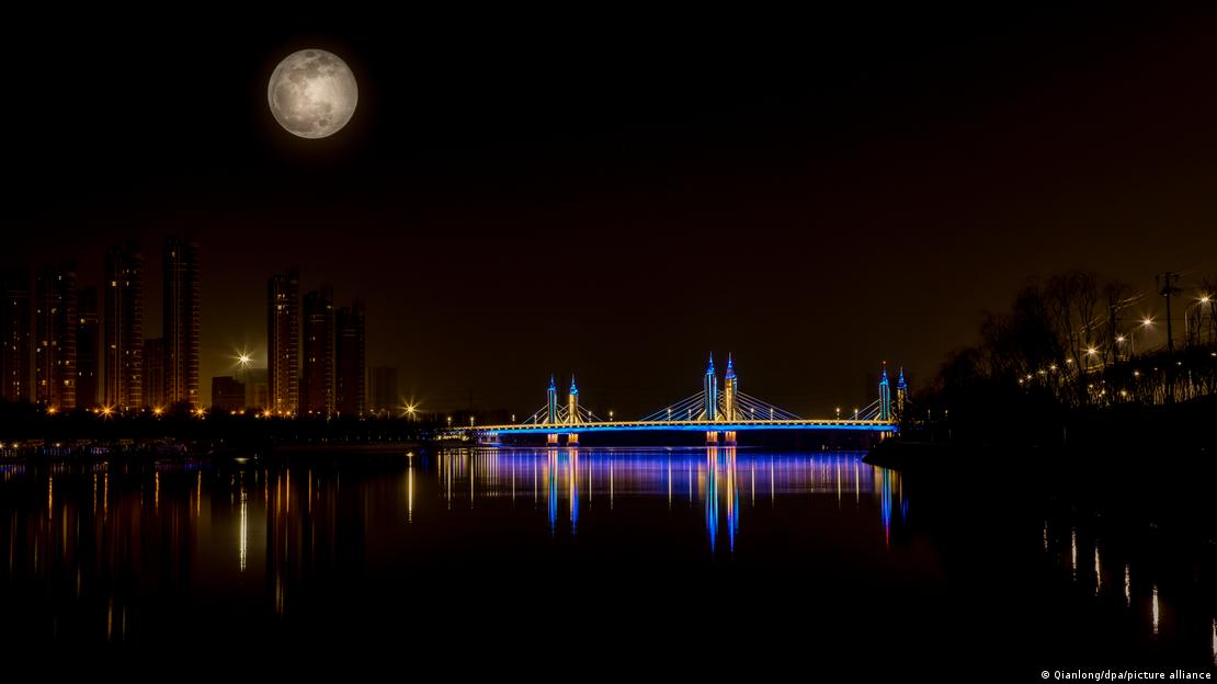 66400210_906 66400210_906