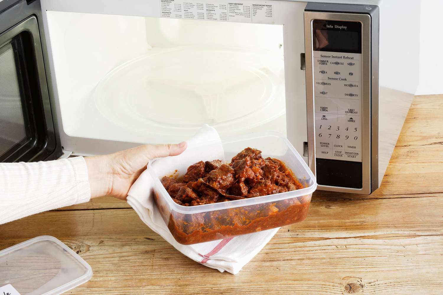 Can You Microwave Tupperware 3x2 1 3b93c2c3cf364688800661347df780f2 Can You Microwave Tupperware 3x2 1 3b93c2c3cf364688800661347df780f2
