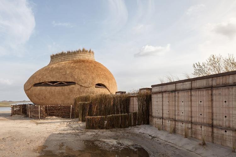 katjaeffting_road_bird ei_044_low katjaeffting_road_bird ei_044_low