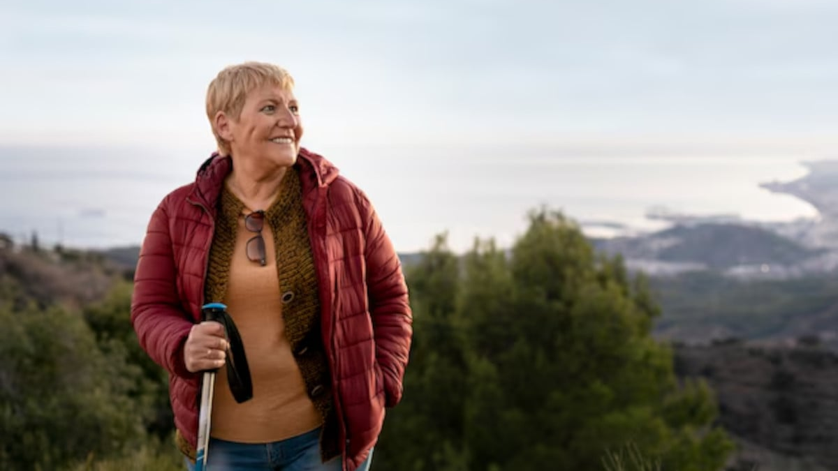 mujer tercera edad naturaleza mujer tercera edad naturaleza