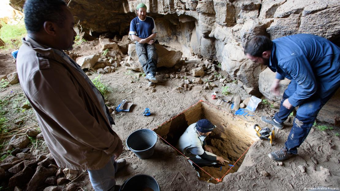 68860630 906 68860630 906