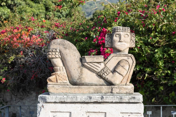 chac moll AdobeStock_306604152 chac moll AdobeStock_306604152