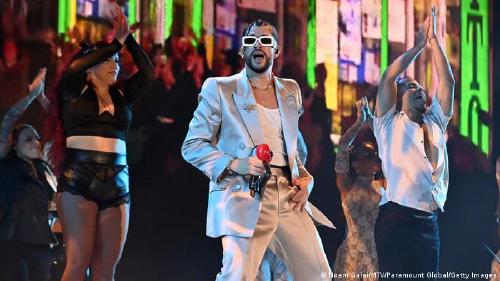 62962001_303 62962001_303