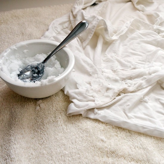 Escrutinio dignidad frio Cómo eliminar manchas de sudor de la ropa blanca | Bioguia
