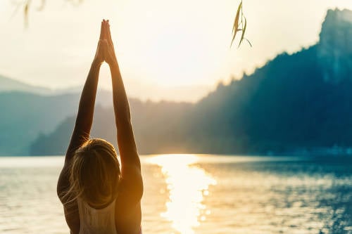Saludar al sol: la mejor forma de empezar el día