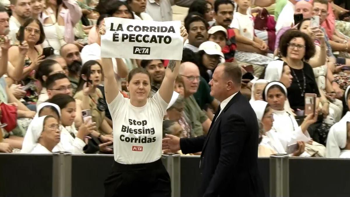 corridas de toros pecado papa