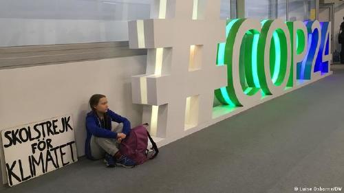 46739689_303 46739689_303