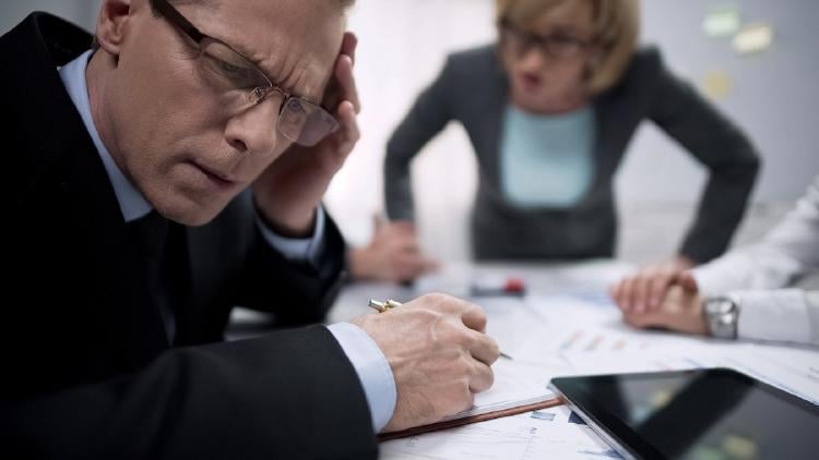 Estrés laboral Estrés laboral