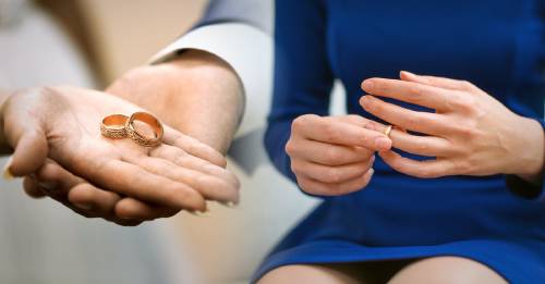 Esta mujer le dijo que no al anillo de compromiso. ¿Qué opinas tú?