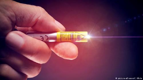 49924101_303 49924101_303