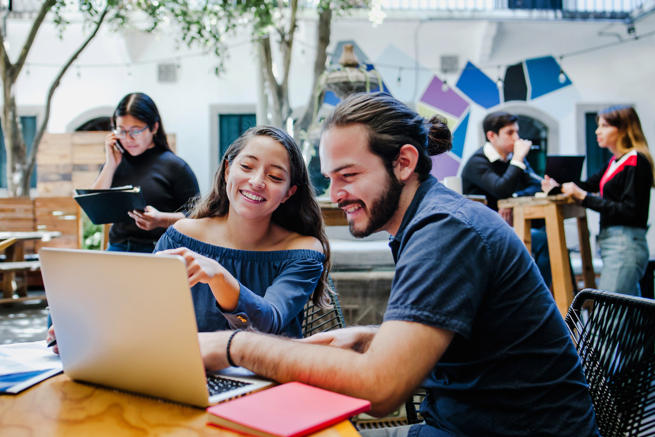 AdobeStock_444178728 (1)(1) AdobeStock_444178728 (1)(1)