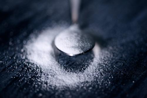 Stevia: conoce la verdad detrás de este polémico endulzante "natural"