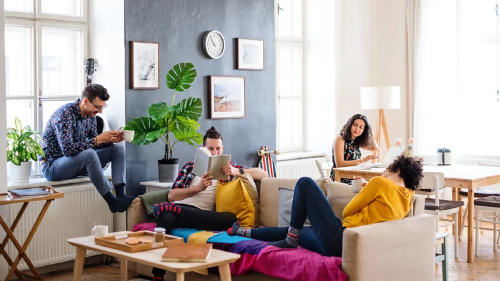 vivir con extraños vivir con extraños