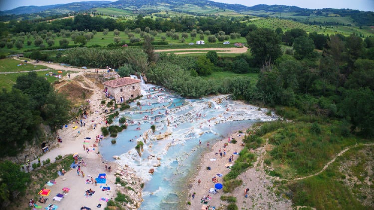 shutterstock_1103409887 shutterstock_1103409887.jpg