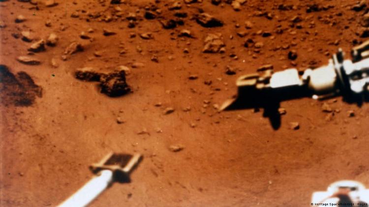 66565703_906 66565703_906