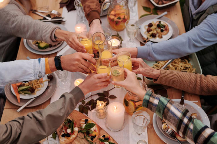 reunion cena comida3 reunion cena comida3