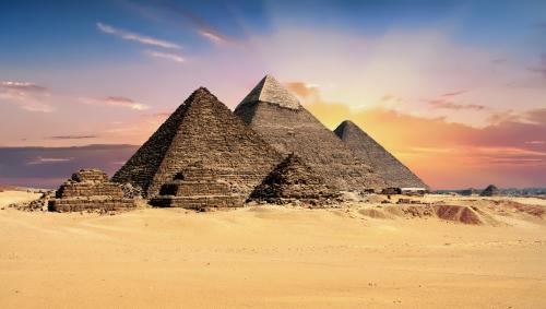 ¡Gran hallazgo! Arqueólogos descubren 54 ataúdes en una antigua tumba egipcia