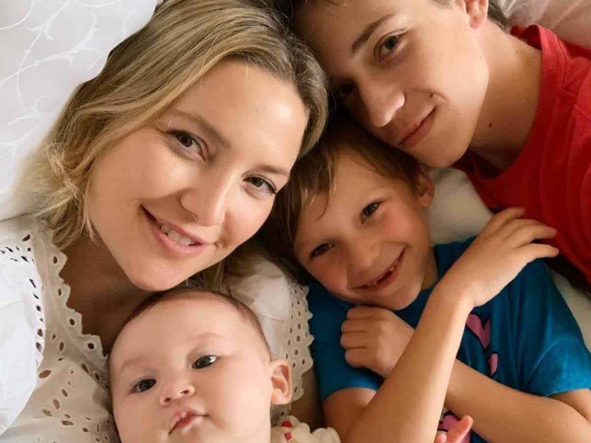 kate hudson hijos kate hudson hijos