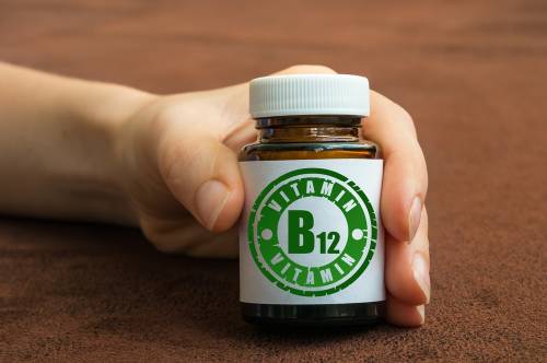 Mitos y verdades sobre la vitamina B12 en dietas veganas y vegetarianas