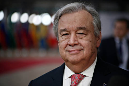 Guterres: La humanidad debe cesar su "guerra" contra el planeta