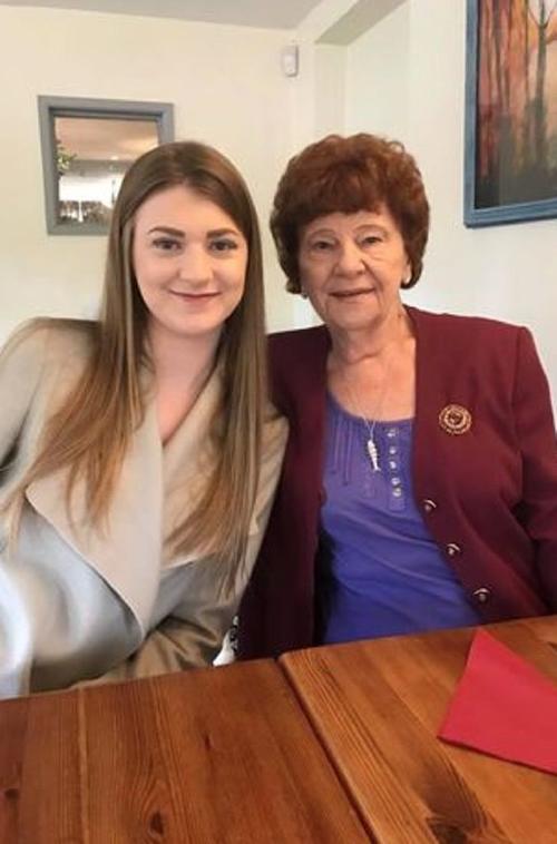 abuelita paracaidas2 abuelita paracaidas2