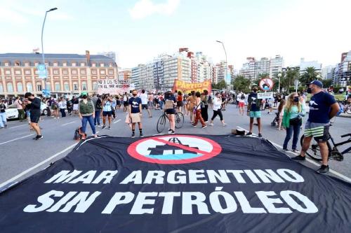 Mar Argentino Sin Petroleo Marcha disidente por un Mar Argentino Sin Petroleo