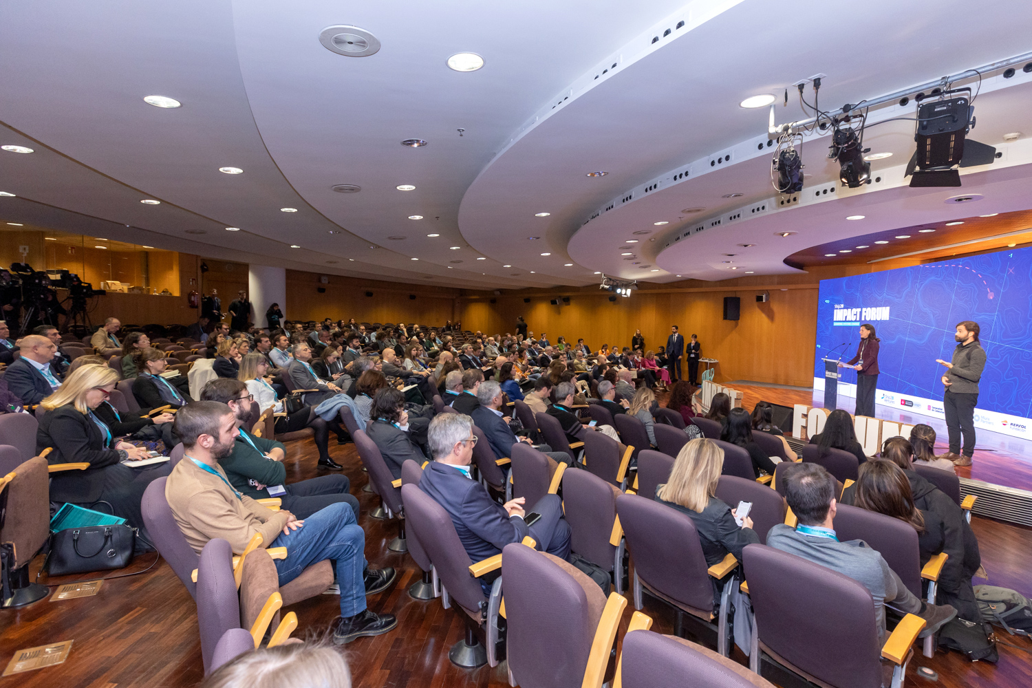 A74A7831 Low A74A7831 Low