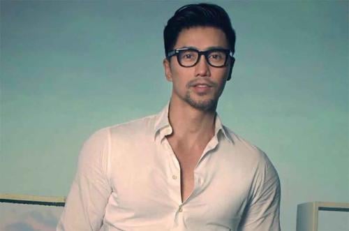 asiatico joven asiatico joven