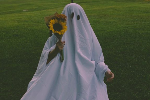 ghosting Ghosting y otras formas de terminar relaciones sin decir adiós: el ghosteo, junto con otras formas de terminar conexiones de manera abrupta, se convirtió en una tendencia. (Foto: Pinterest)