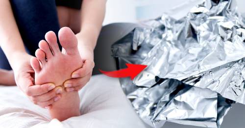 Envuelve por una hora tus pies en papel aluminio y sorpréndete con los resultados Envuelve por una hora tus pies en papel aluminio y sorpréndete con los resultados
