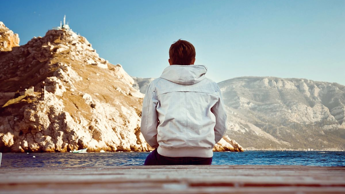 Aislarse pensar Aislarse pensar