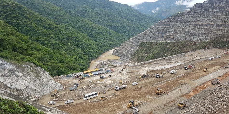 Hidroituango es el nombre del proyecto hidroeléctrico más grande en la historia de Colombia Hidroituango es el nombre del proyecto hidroeléctrico más grande en la historia de Colombia