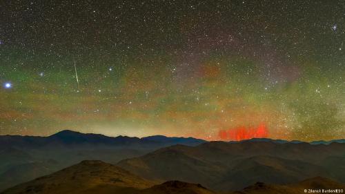 Luz roja en Atacama Luz roja en Atacama
