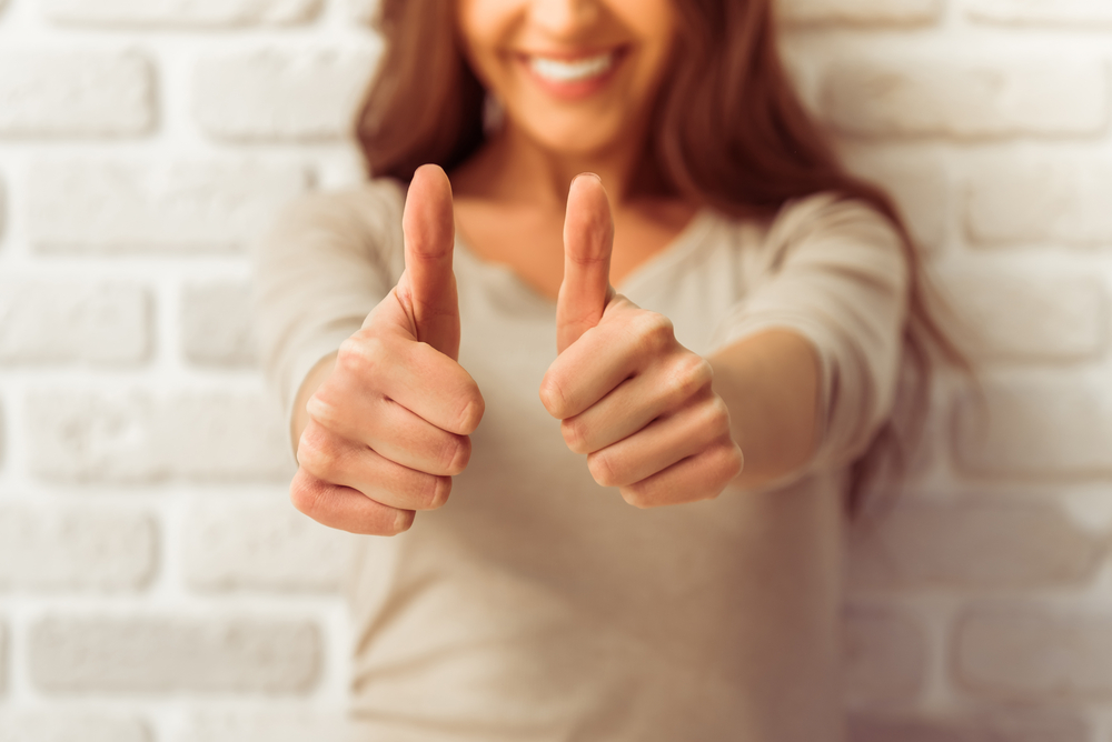 pulgares arriba pulgares arriba
