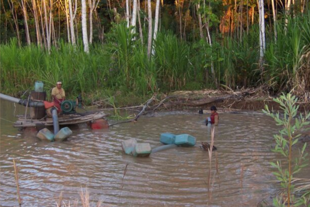 mineria Mineros en Perú. Foto: Ethan Householder.