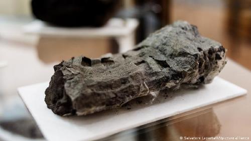 67148209_303 67148209_303