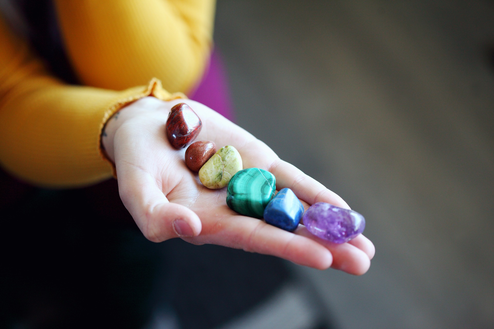 Chakras colores y piedras ¿Cuál es la piedra más poderosa para proteger el hogar?