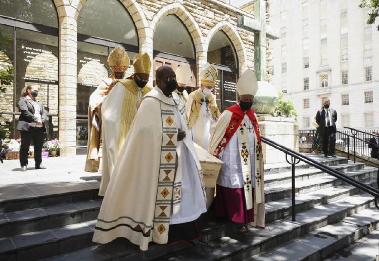 desmond tutu bioguia