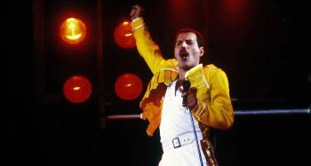 Freddie Mercury en el escenario