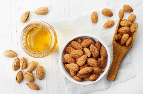Aceite de almendras: ¿Cómo se usa y cuáles son sus beneficios?