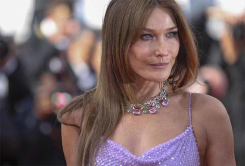 CARLA BRUNI2 CARLA BRUNI2