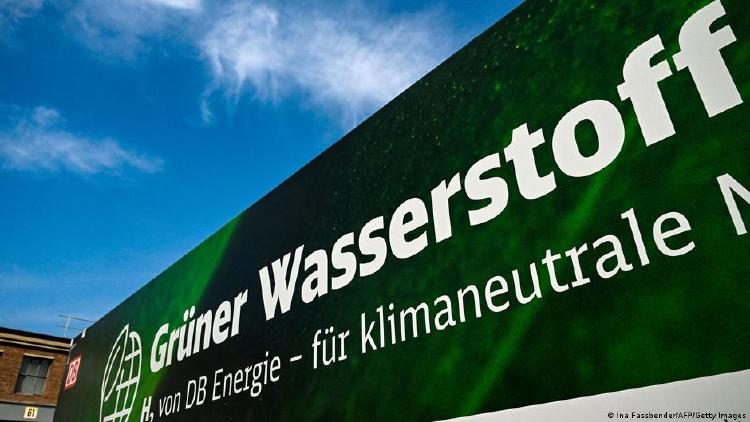 Tren a hidrógeno verde El sistema incluye una estación móvil de almacenamiento de hidrógeno.