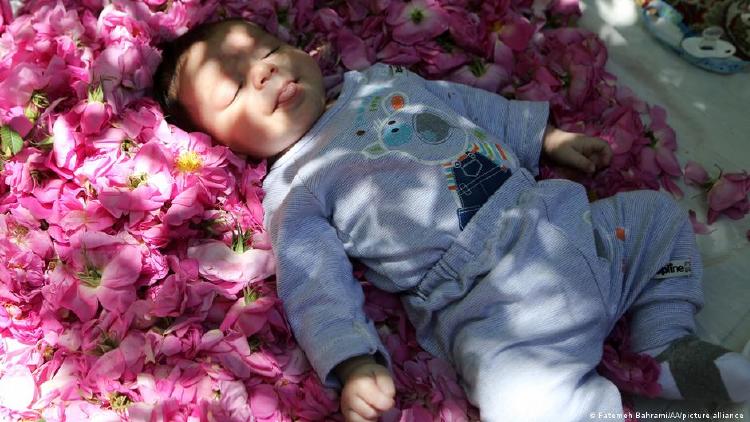 Bebé durmiendo Bebé durmiendo