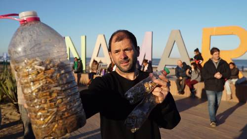 Gastón Caminata, el activista ambiental que revolucionó la costa argentina