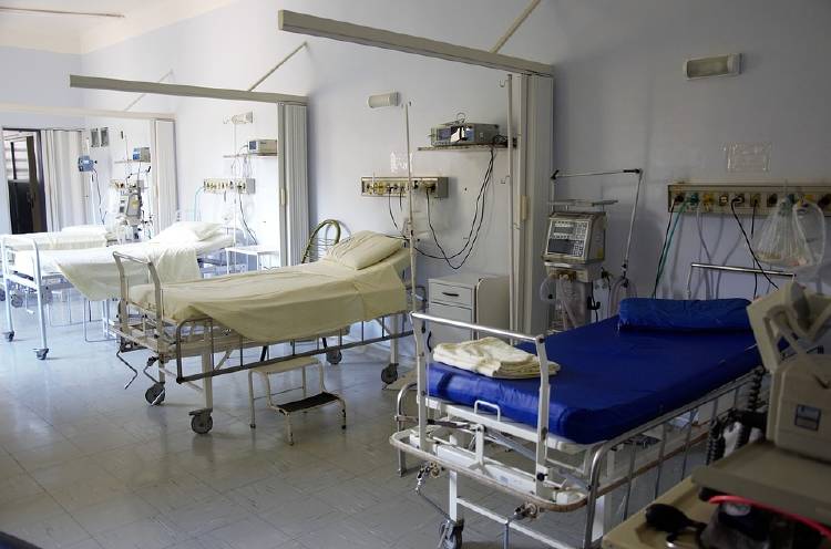 habitacion de hospital