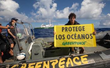 Greenpeace protege los oceanos