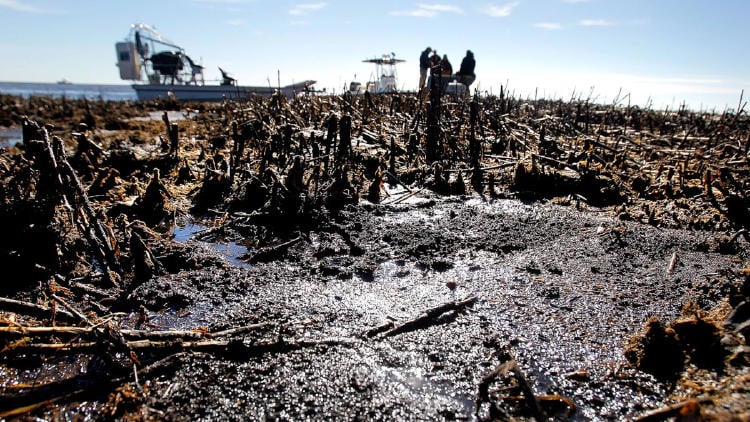 derrame petróleo derrame petróleo